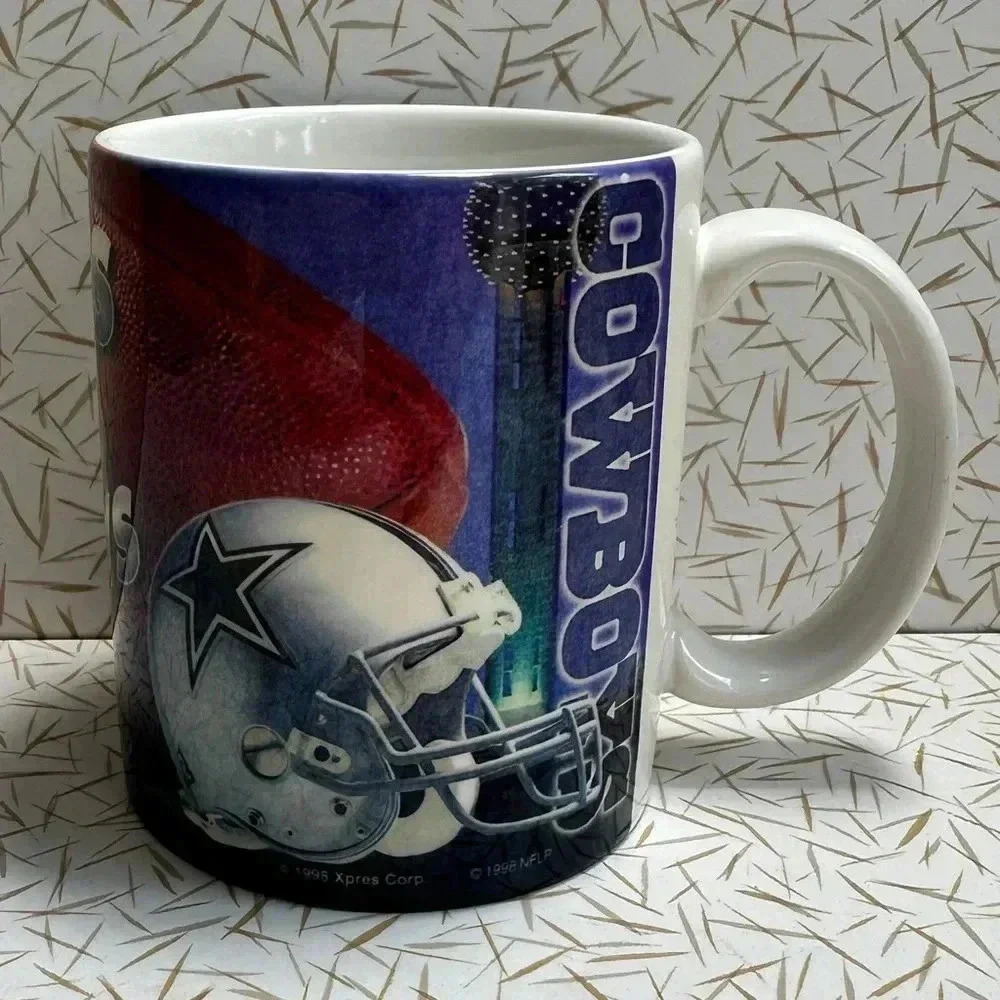 Vintage 1998 Xpres Corp.NFL Dallas Cowboy Football Mug